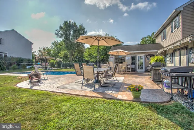 a house view with a garden space