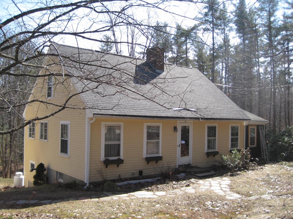 353 Old Street Road Peterborough, NH 03458 - Photo 1 of 15 Gallery Image 1
