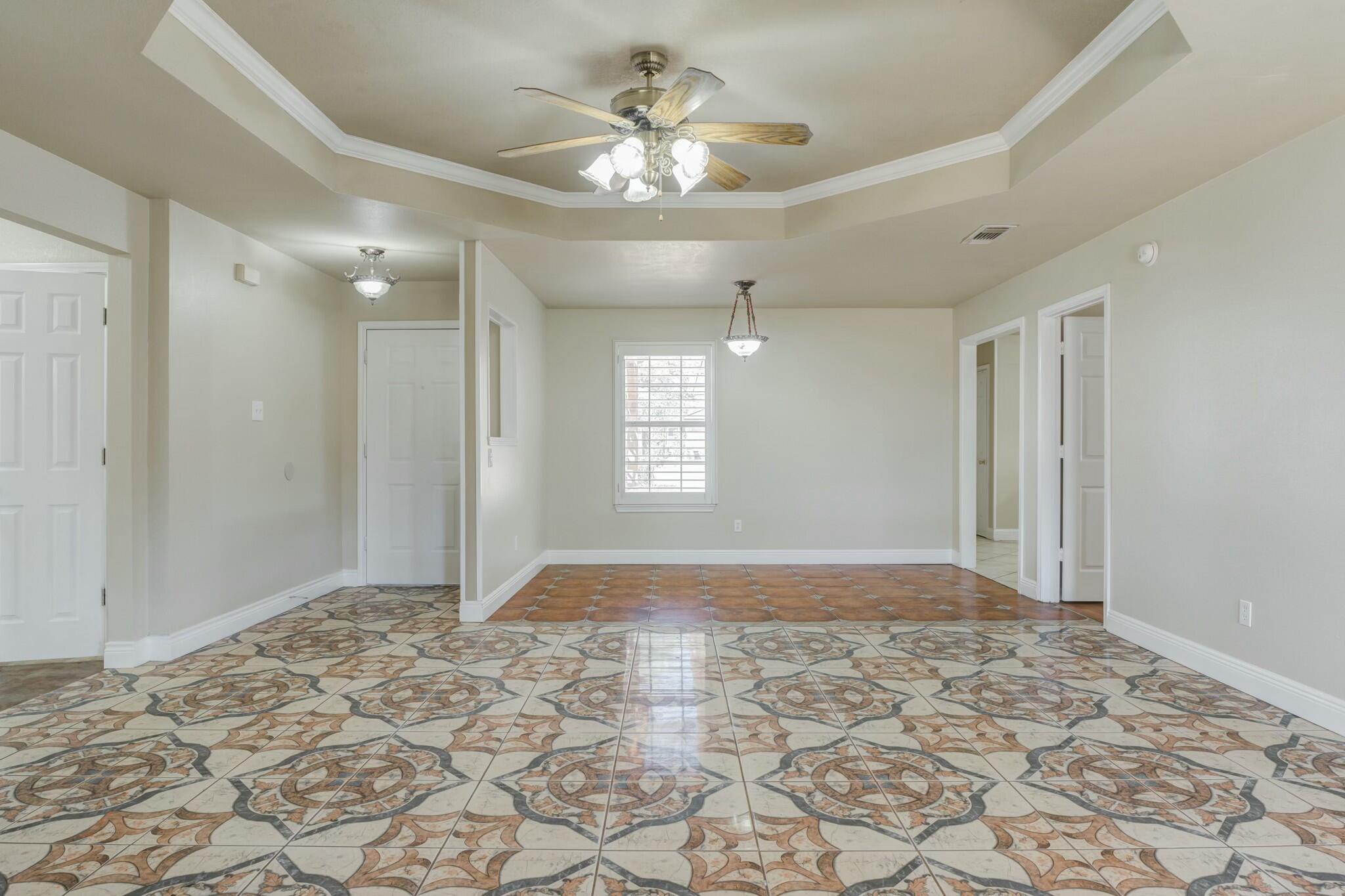 2415 93rd Street Lubbock, TX 79423 - Photo 2 of 14 tempImageh9b5cS