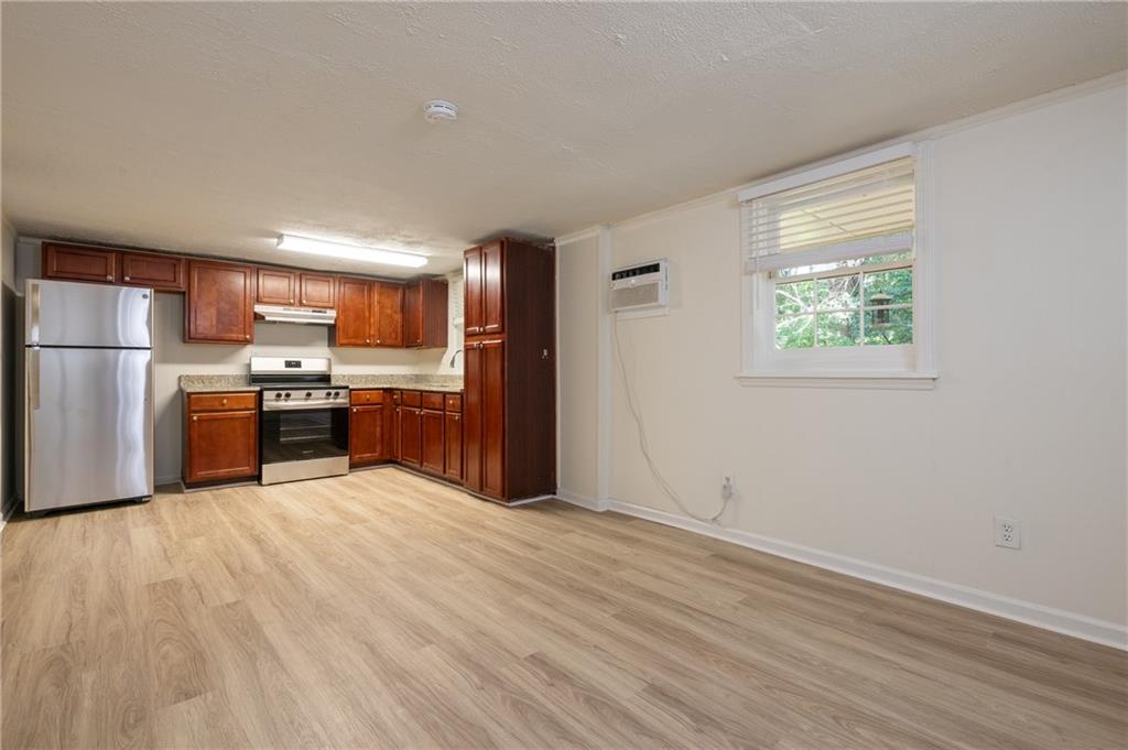 3454 Rockbridge Road Southwest, Unit C Avondale Estates, GA 30002 - Photo 2 of 10