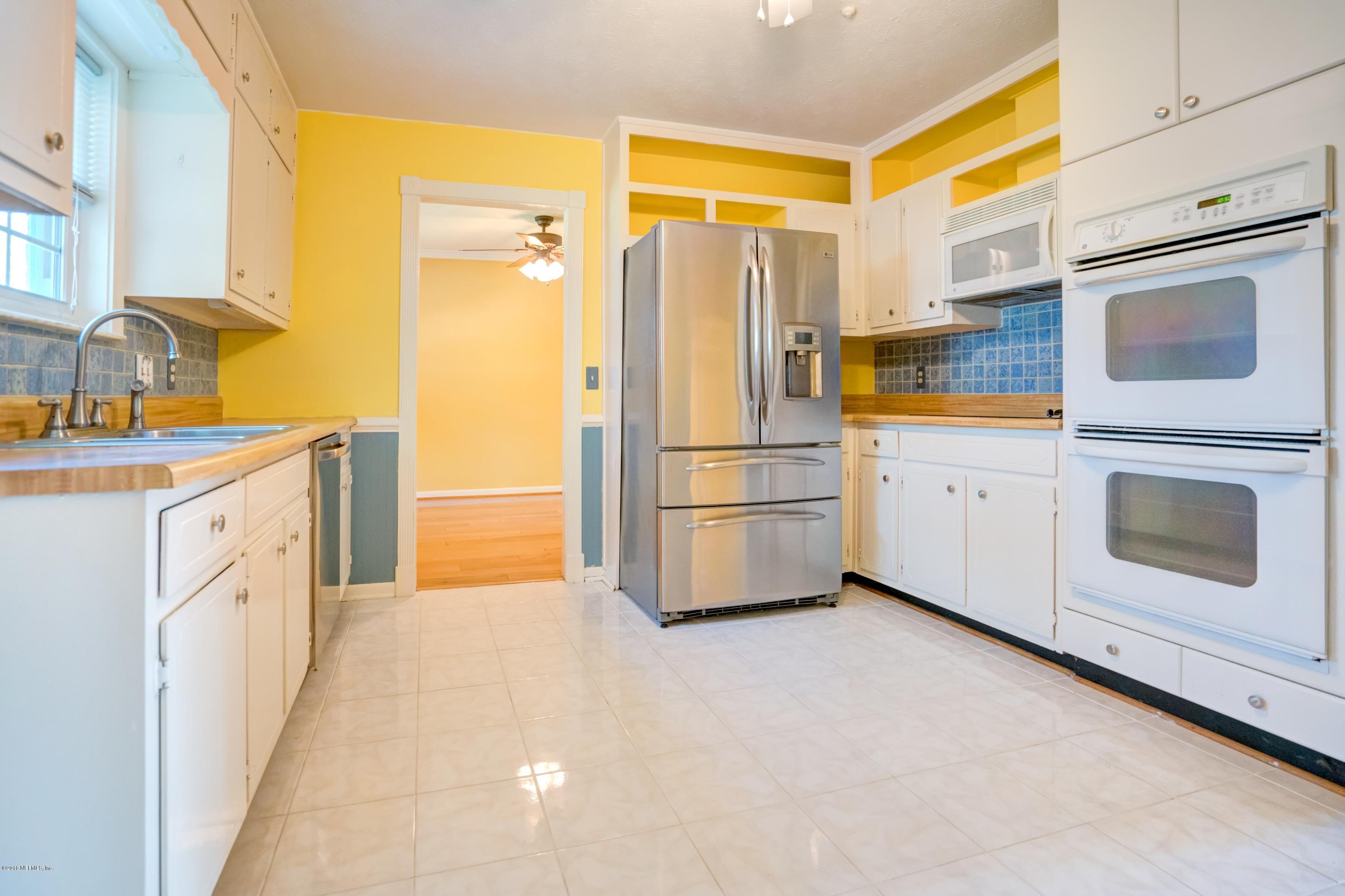 800 Lincoln Road Neptune Beach, FL 32266 - Photo 16 of 31 800 Lincoln Rd (33)