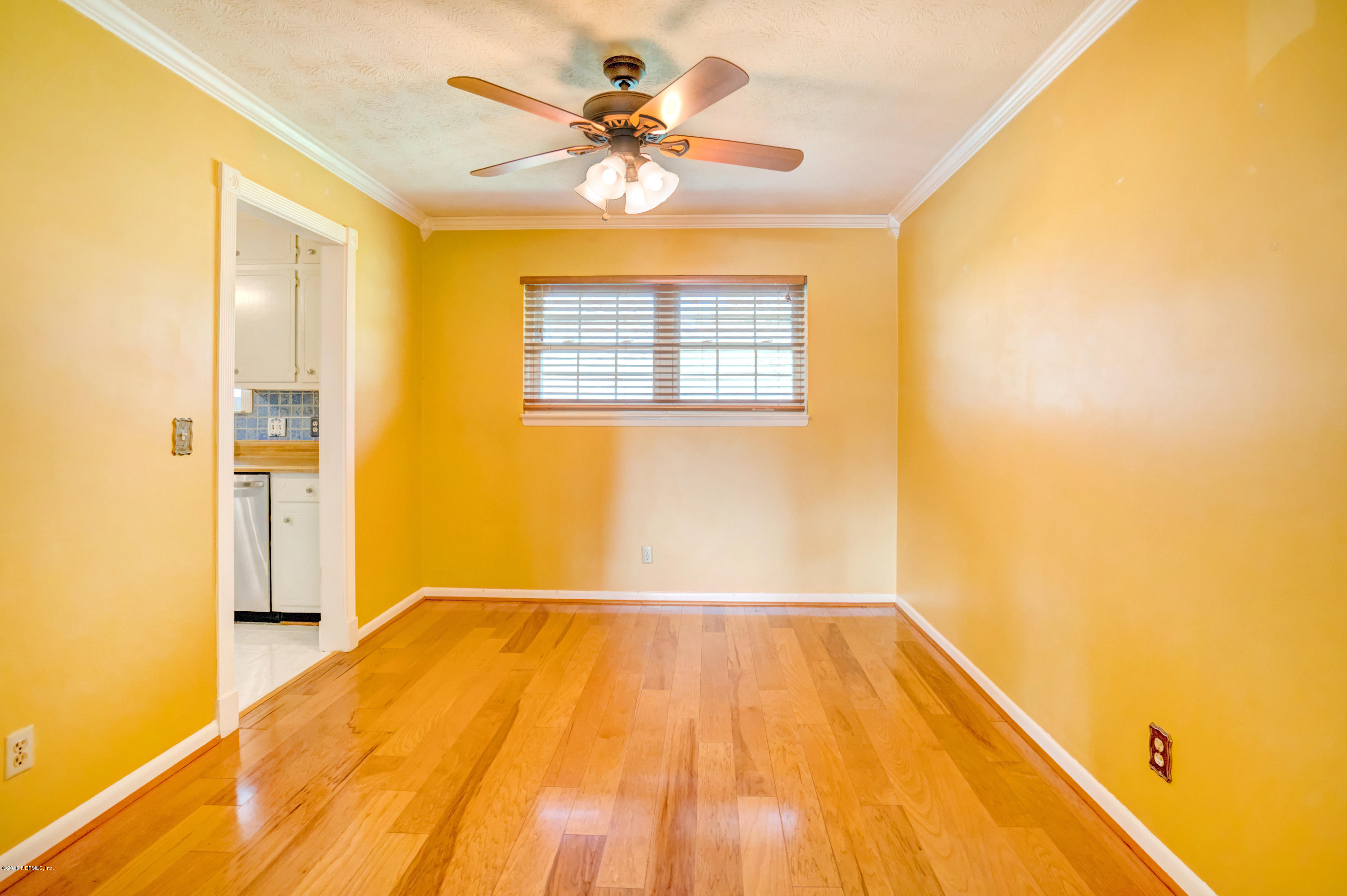 800 Lincoln Road Neptune Beach, FL 32266 - Photo 17 of 31 800 Lincoln Rd (30)