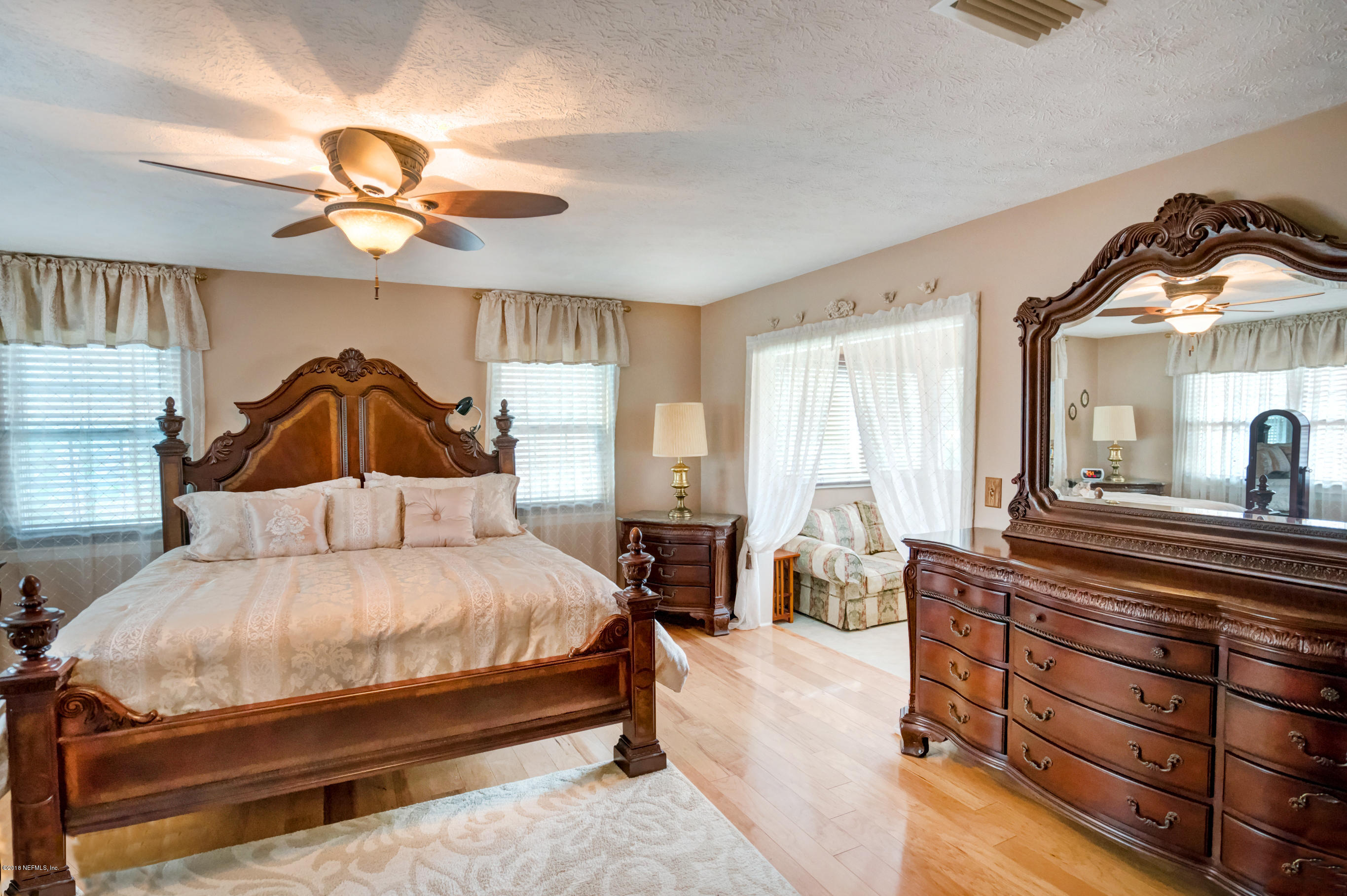 800 Lincoln Road Neptune Beach, FL 32266 - Photo 18 of 31 800 Lincoln Rd (7)