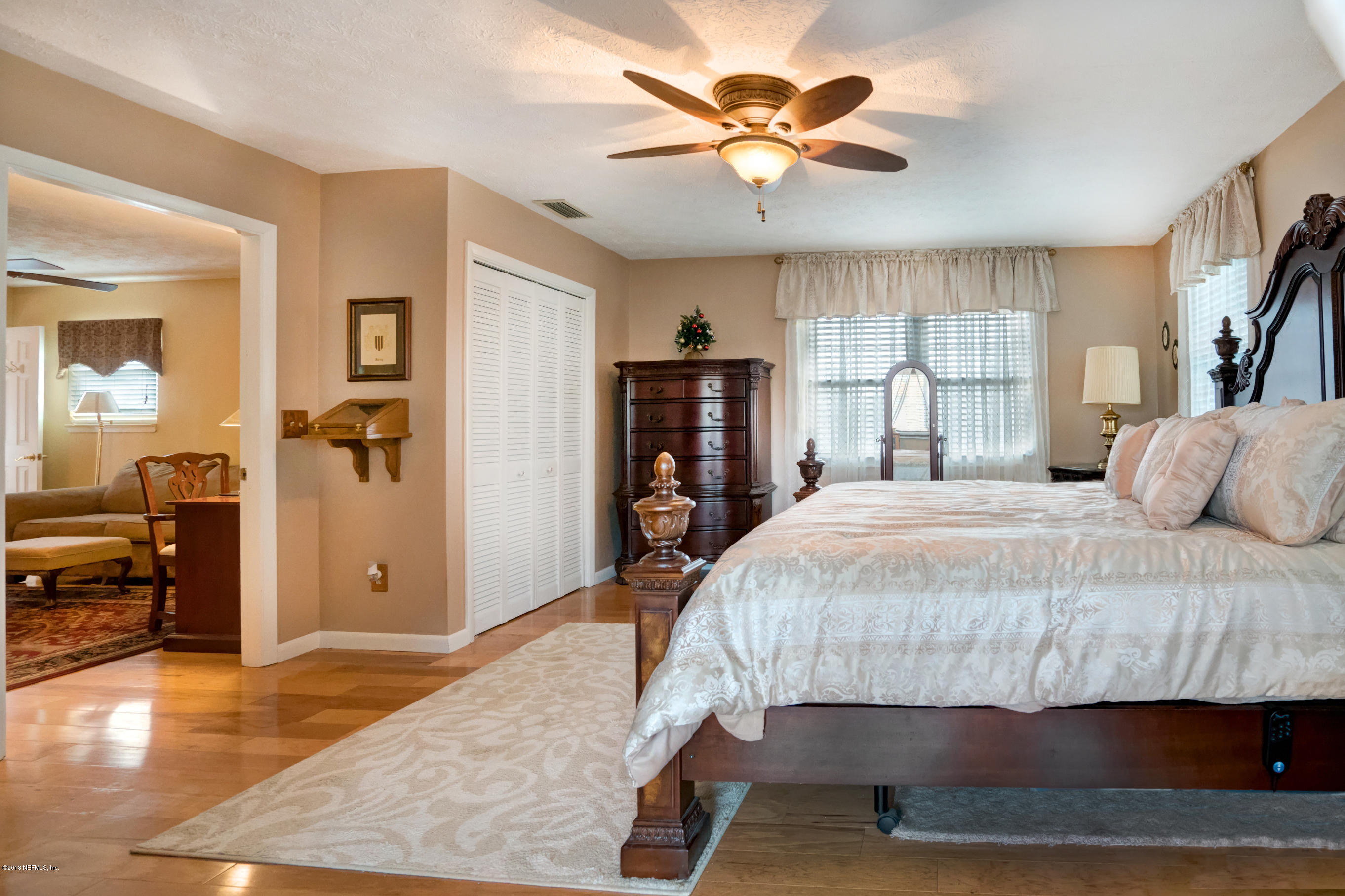 800 Lincoln Road Neptune Beach, FL 32266 - Photo 21 of 31 800 Lincoln Rd (11)