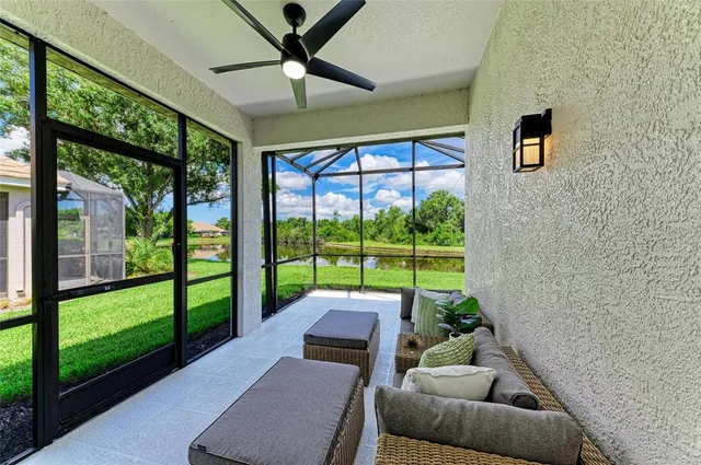 $489,000 | 7039 Woodmore Terrace, Lakewood Ranch, FL 34202