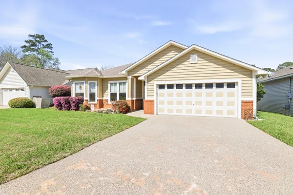 $359,900 | 8354 Hinsdale Way, Tallahassee, FL 32312