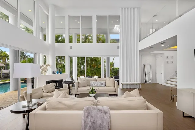 $25,000 | 855 Coventry Street, Boca Raton, FL 33487