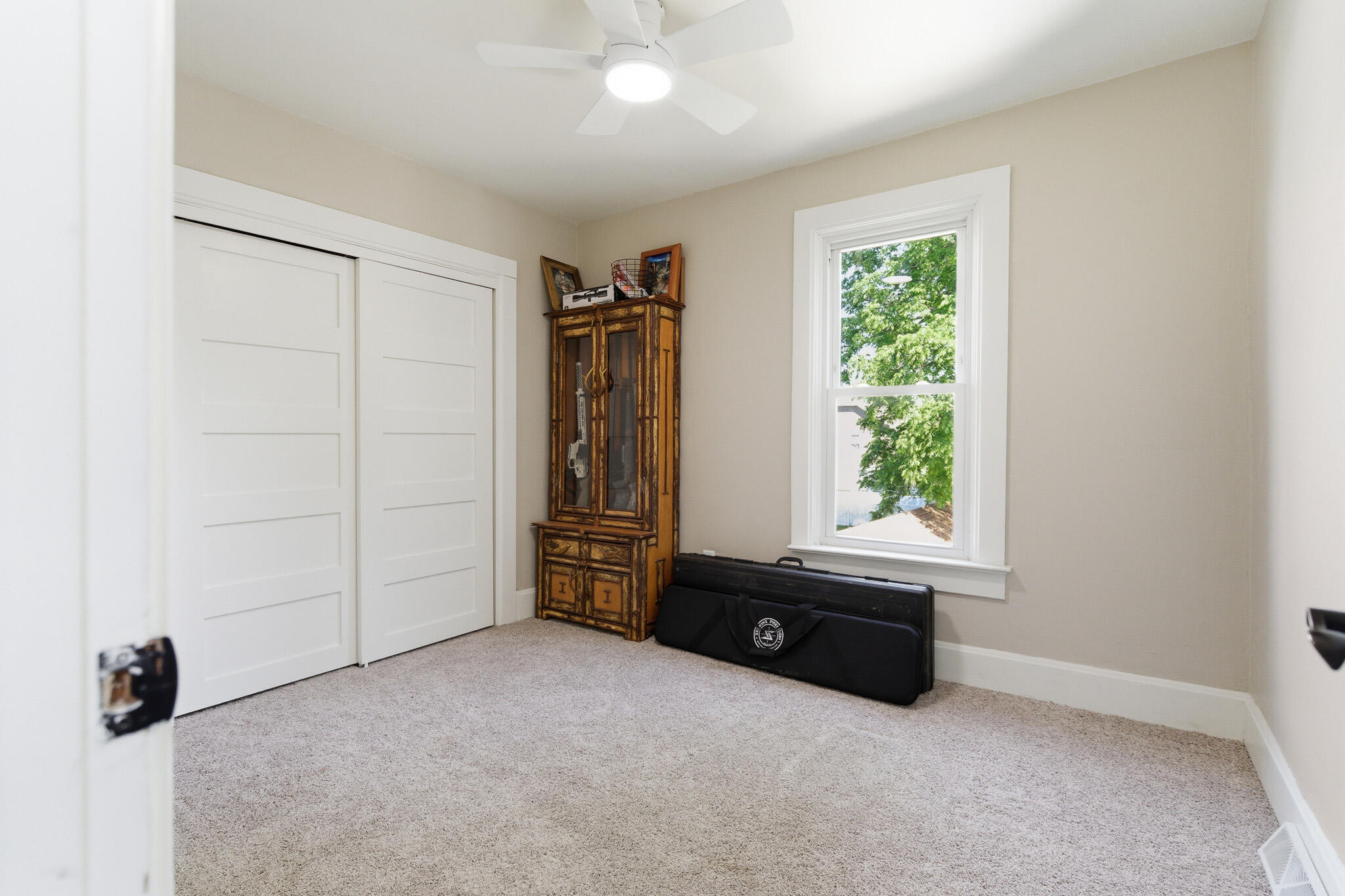 711 North 4th Street Watertown, WI 53098 - Photo 17 of 18 DSC01588