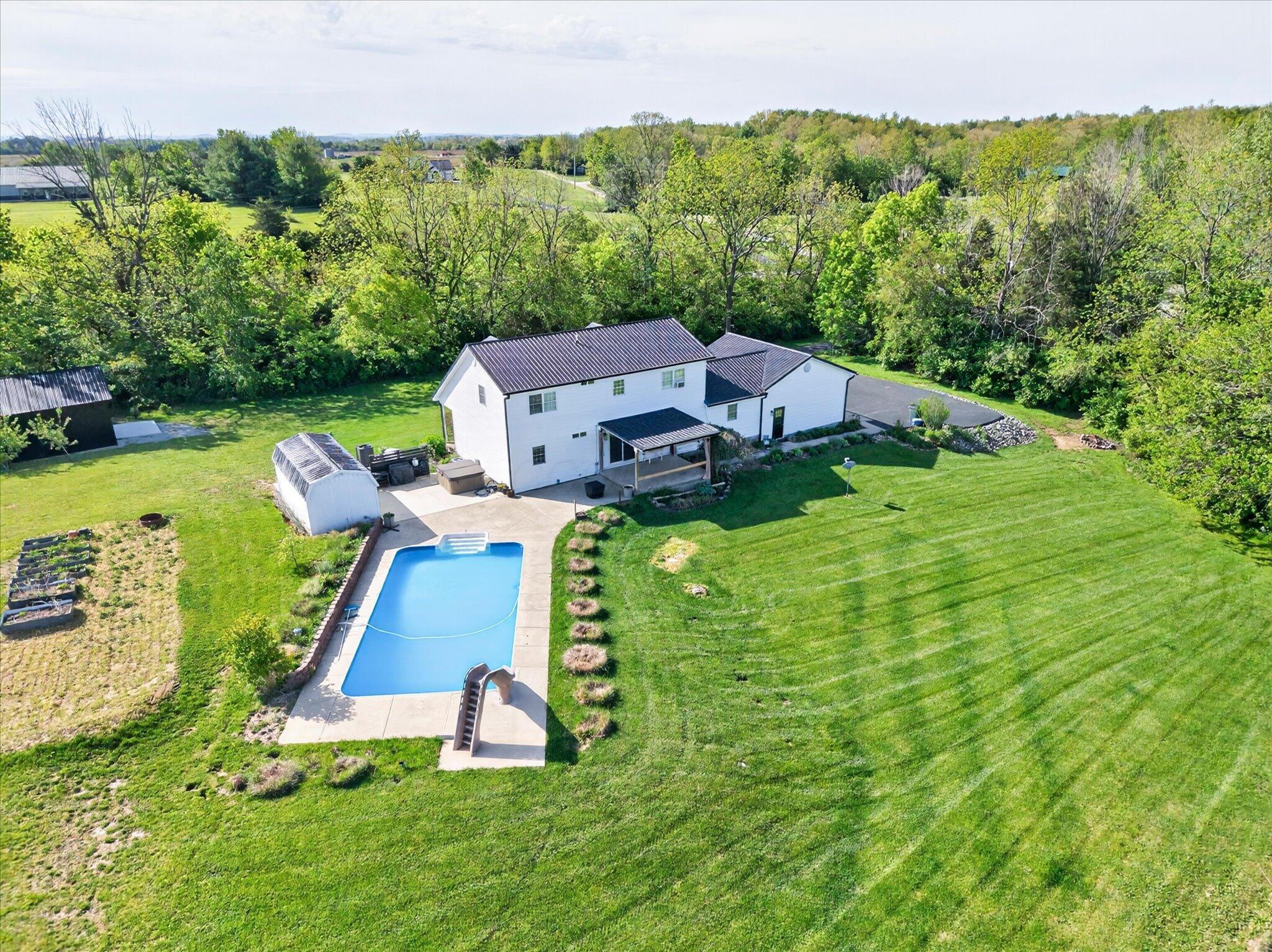 10343 Thomas Road Leesburg, OH 45135 - Photo 2 of 50 Gallery Image 2
