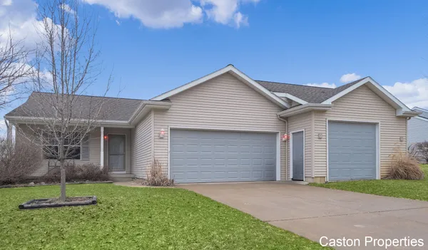 $419,000 | 4518 Rolling Ridge Drive, Caledonia, MI 49316