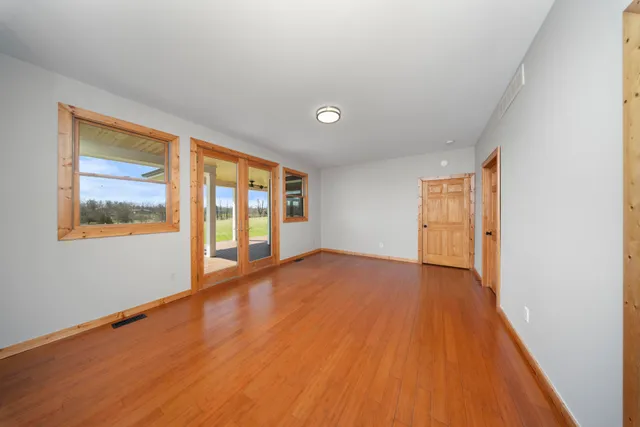 $660,000 | 13290 Tracey Road, Manchester, MI 48158