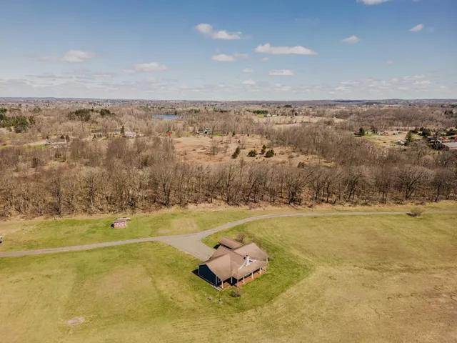 $660,000 | 13290 Tracey Road, Manchester, MI 48158