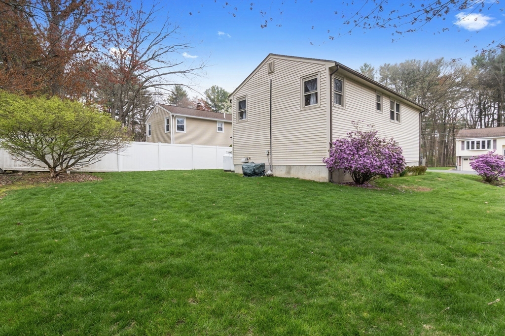 32 Criterion Road Reading, MA 01867 - Photo 9 of 9