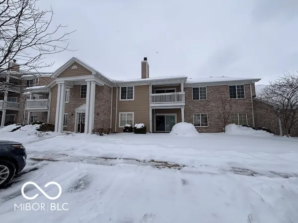 $169,900 | 6527 Jade Stream Court, Unit 207, Indianapolis, IN 46237