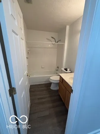 $169,900 | 6527 Jade Stream Court, Unit 207, Indianapolis, IN 46237