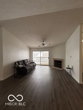 $169,900 | 6527 Jade Stream Court, Unit 207, Indianapolis, IN 46237