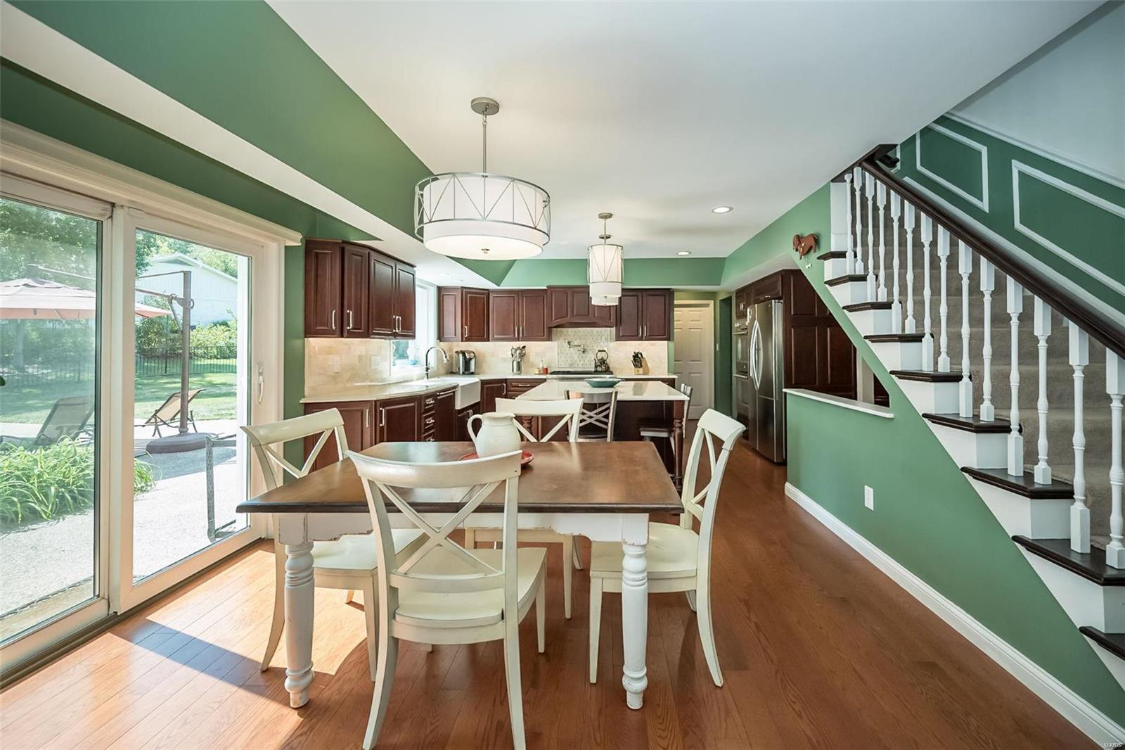 230 Pennington Lane Chesterfield, MO 63005 - Photo 10 of 47