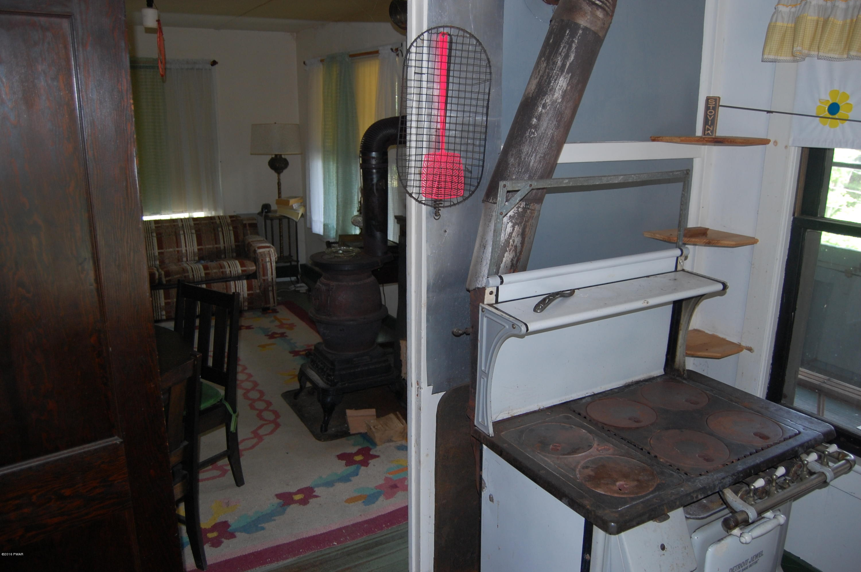100 Lafe Road Hawley, PA 18428 - Photo 3 of 26 Kitchen