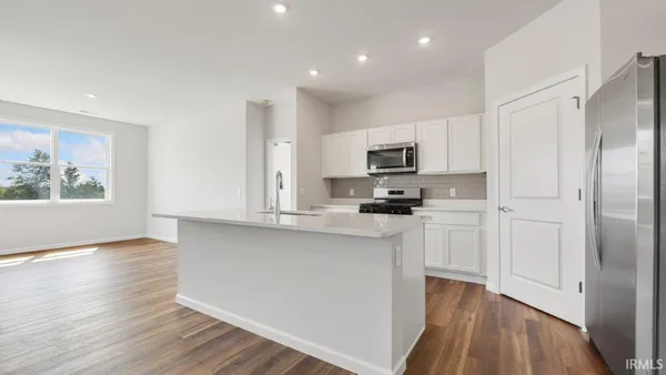 $299,900 | 5057 Buffay Court, New Haven, IN 46774