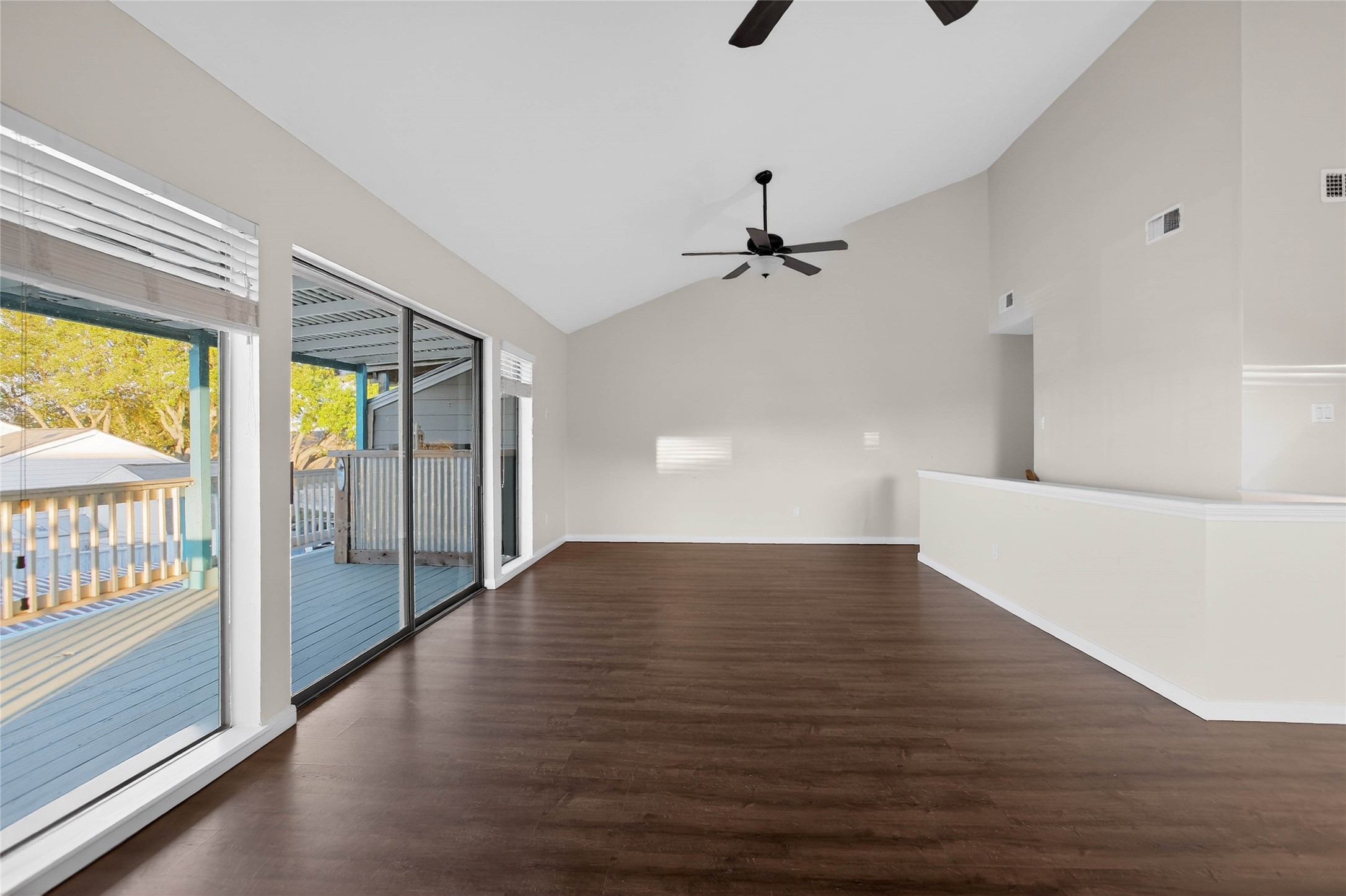 88 Lakeview Village Conroe, TX 77356 - Photo 20 of 50