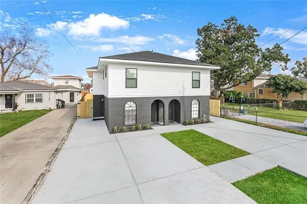 $2,500 | 713 Calvert Avenue, Metairie, LA 70001