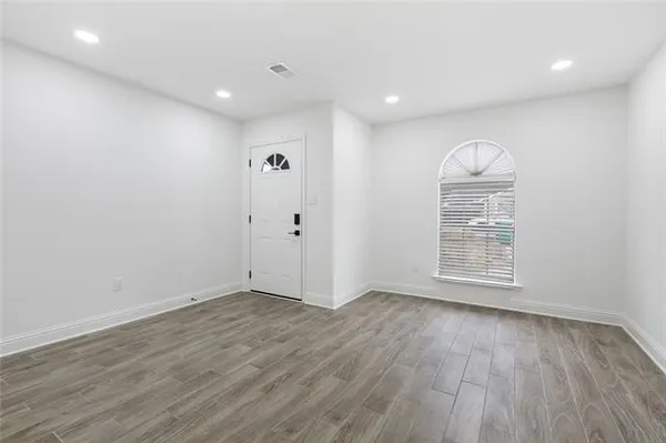 $2,395 | 713 Calvert Avenue, Metairie, LA 70001