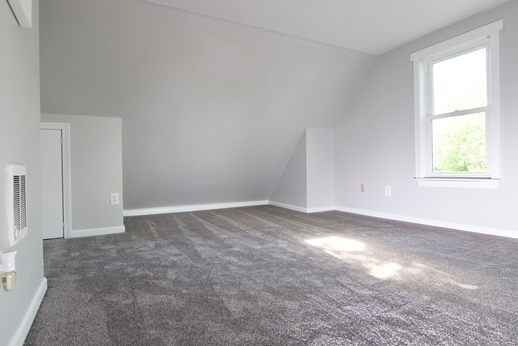 163 Johnson Street Springfield, MA 01108 - Photo 23 of 30