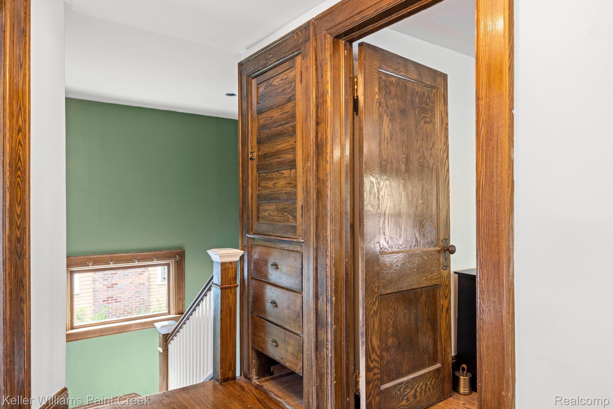 167 West Washington Street Romeo, MI 48065 - Photo 25 of 45 Built-ins Throughout