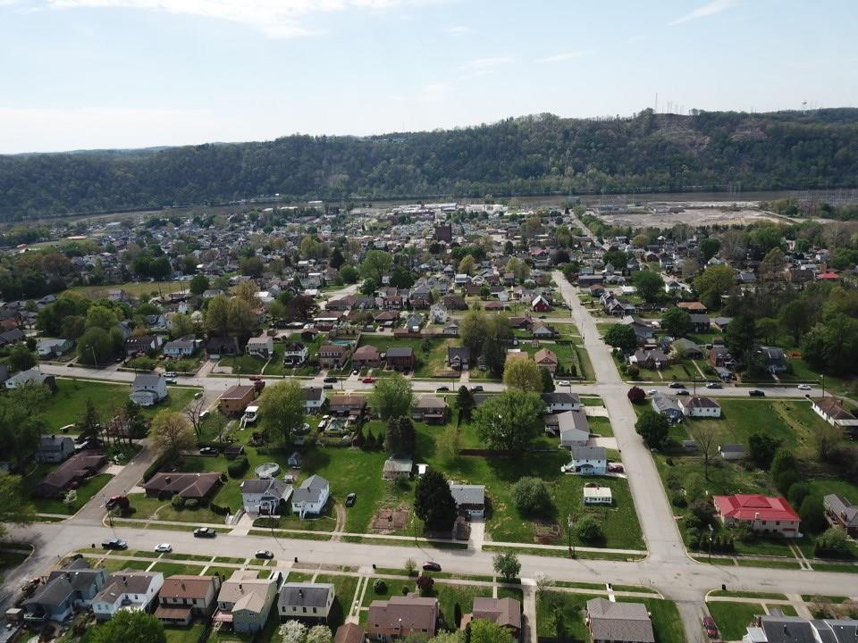 203 Carson Street Springdale, PA 15144 - Photo 36 of 43 an aerial view of residential houses and outdoor space
