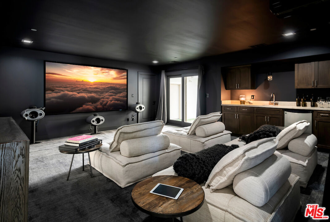 2547 Hutton Drive Beverly Hills, CA 90210 - Photo 35 of 42