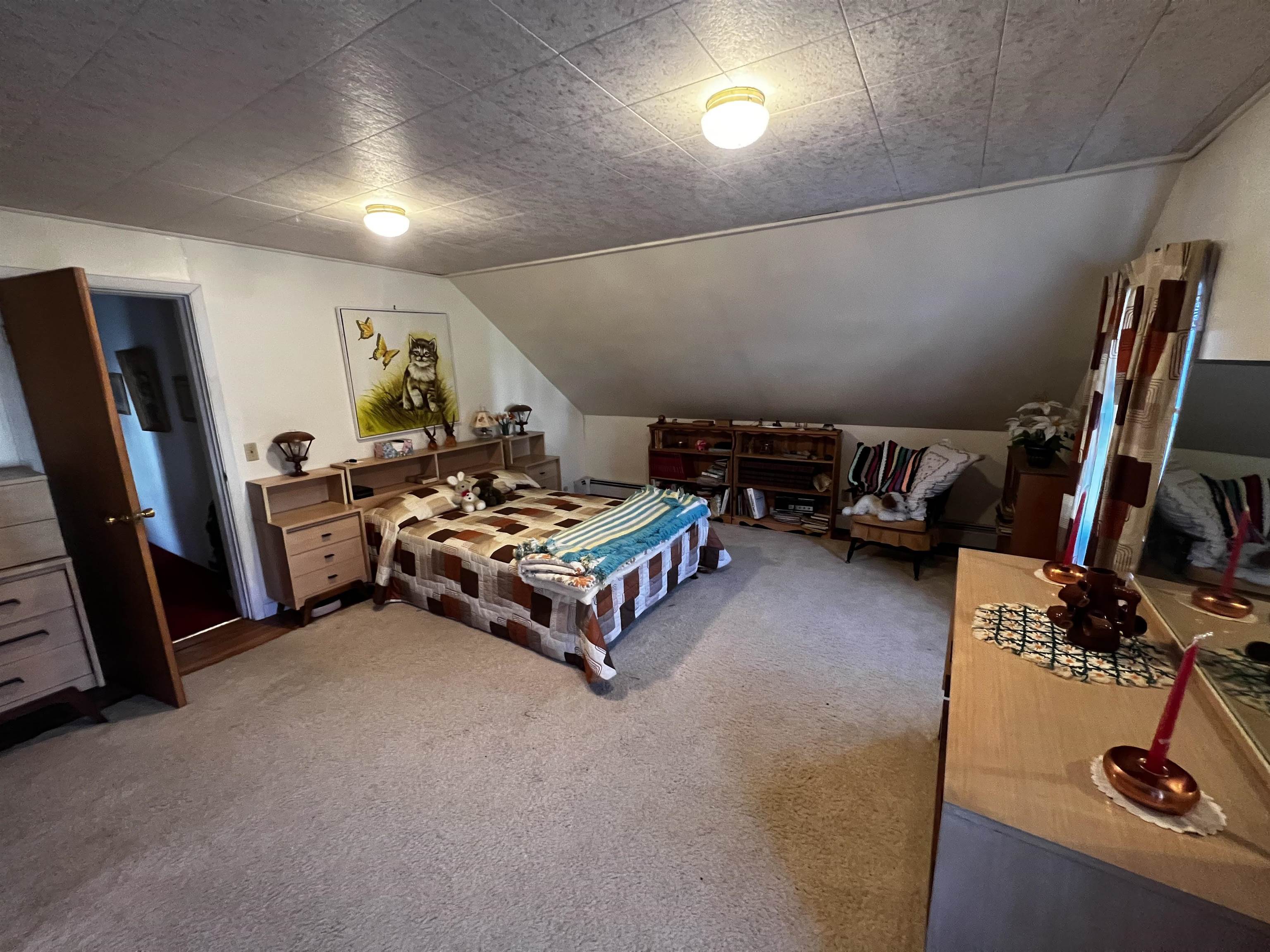 27 Cramton Avenue Rutland, VT 05701 - Photo 8 of 18