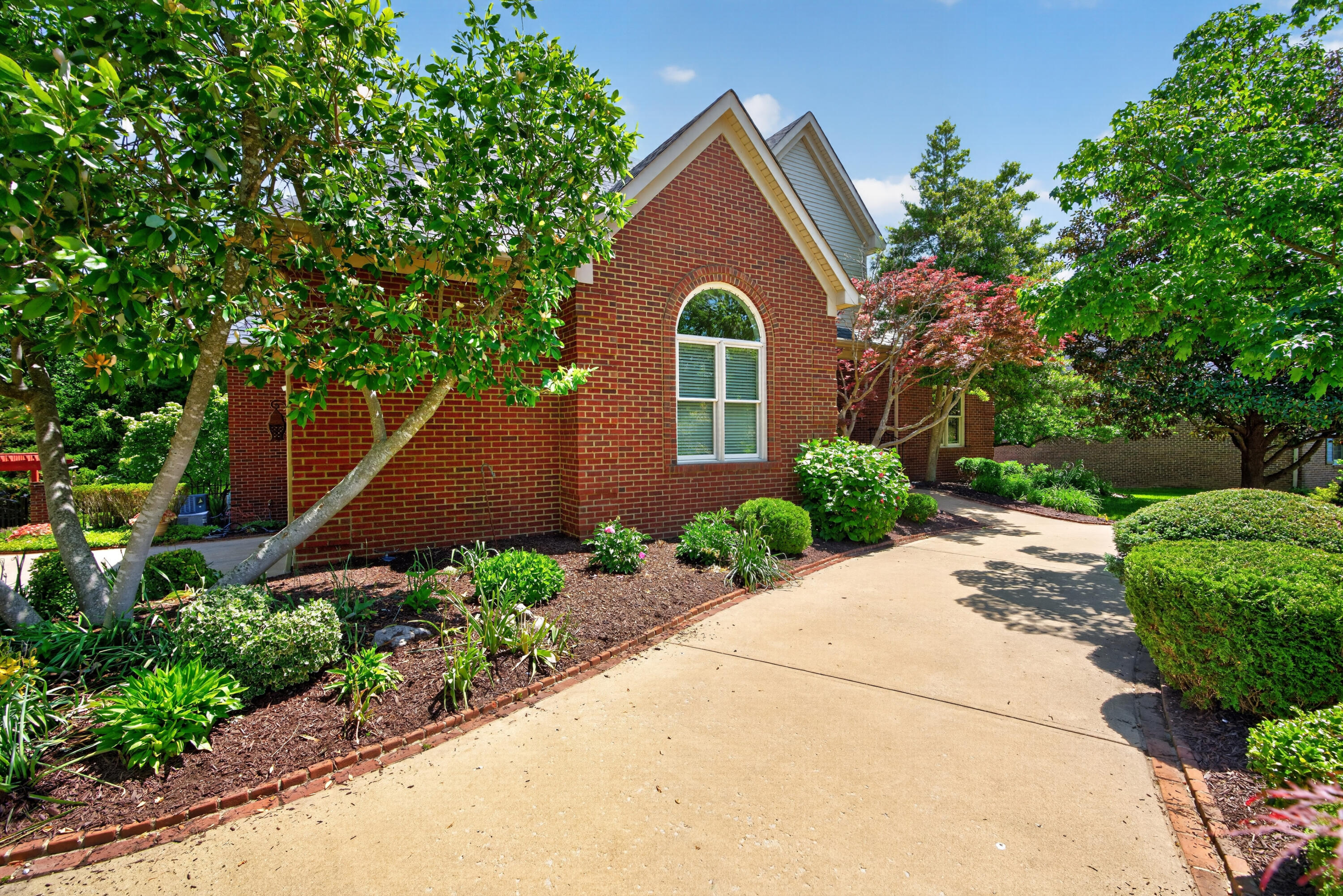 4848 Pleasant Grove Road Lexington, KY 40515 - Photo 5 of 70 4848pleasantgrove05