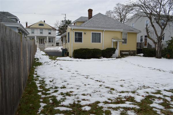 28 Linden Road Peabody, MA 01960 - Photo 4 of 25 Gallery Image 4