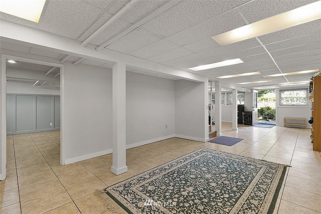 16471 Sylvester Road Southwest Burien, WA 98166 - Photo 27 of 40