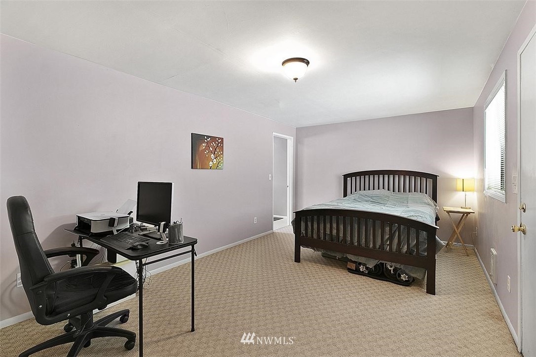 16471 Sylvester Road Southwest Burien, WA 98166 - Photo 35 of 40