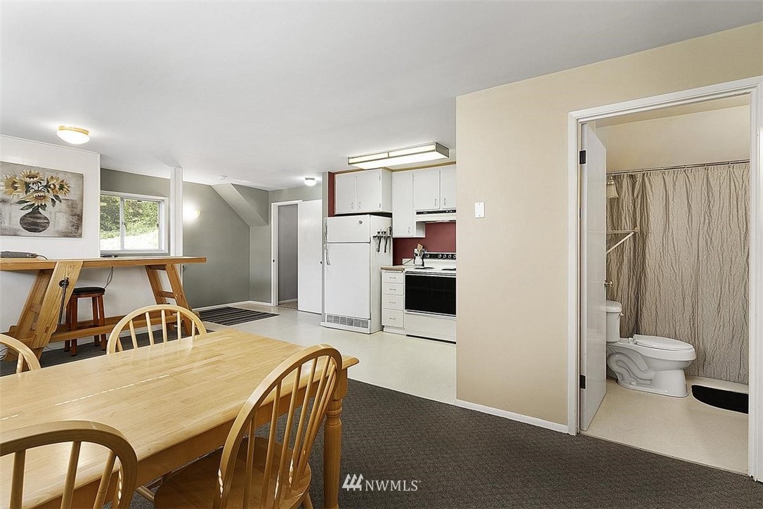 16471 Sylvester Road Southwest Burien, WA 98166 - Photo 38 of 40