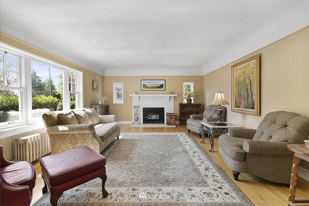 16471 Sylvester Road Southwest Burien, WA 98166 - Photo 7 of 40