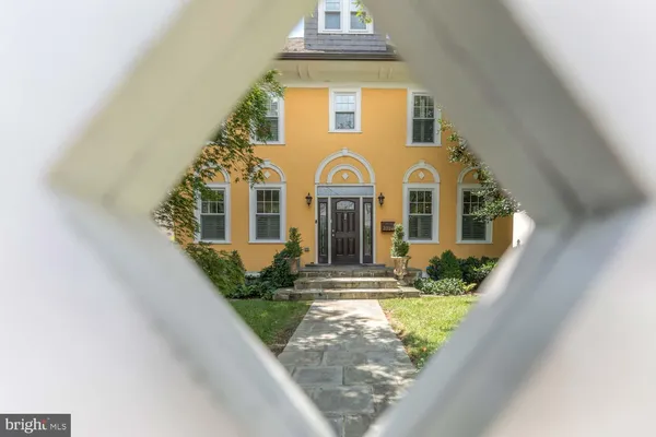 $12,000 | 3224 Cleveland Avenue Northwest, Washington, DC 20008