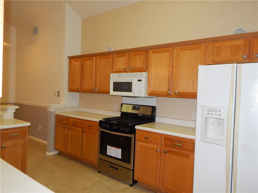 1622 Balmorhea Lane Pflugerville, TX 78664 - Photo 4 of 10