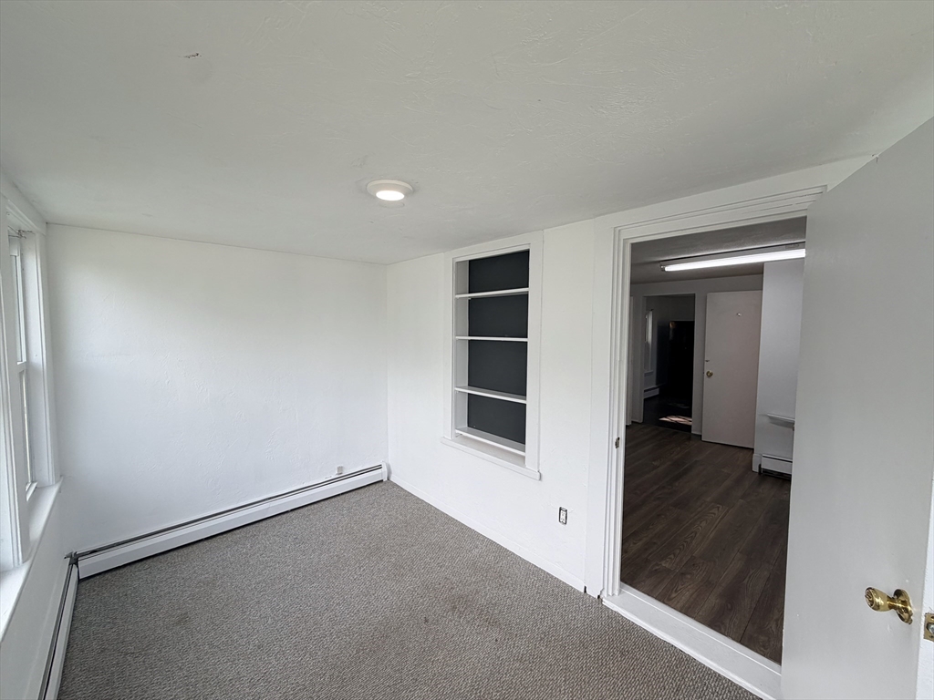 55 Rice Street Marlborough, MA 01752 - Photo 10 of 21