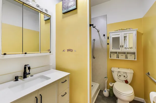 $485,000 | 22451 Highway 12, Edwardsburg, MI 49112