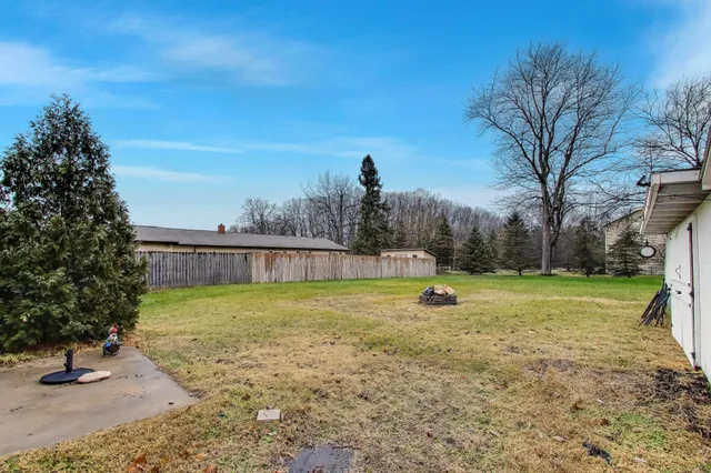 $485,000 | 22451 Highway 12, Edwardsburg, MI 49112