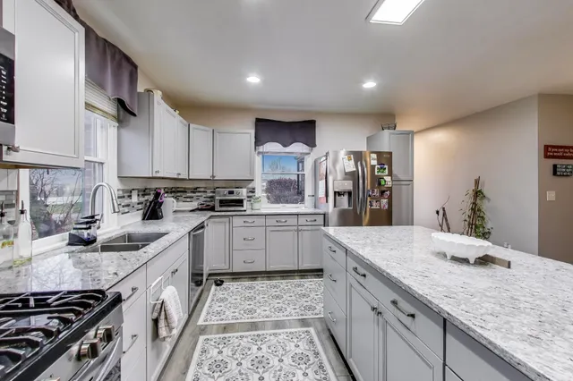 $485,000 | 22451 Highway 12, Edwardsburg, MI 49112