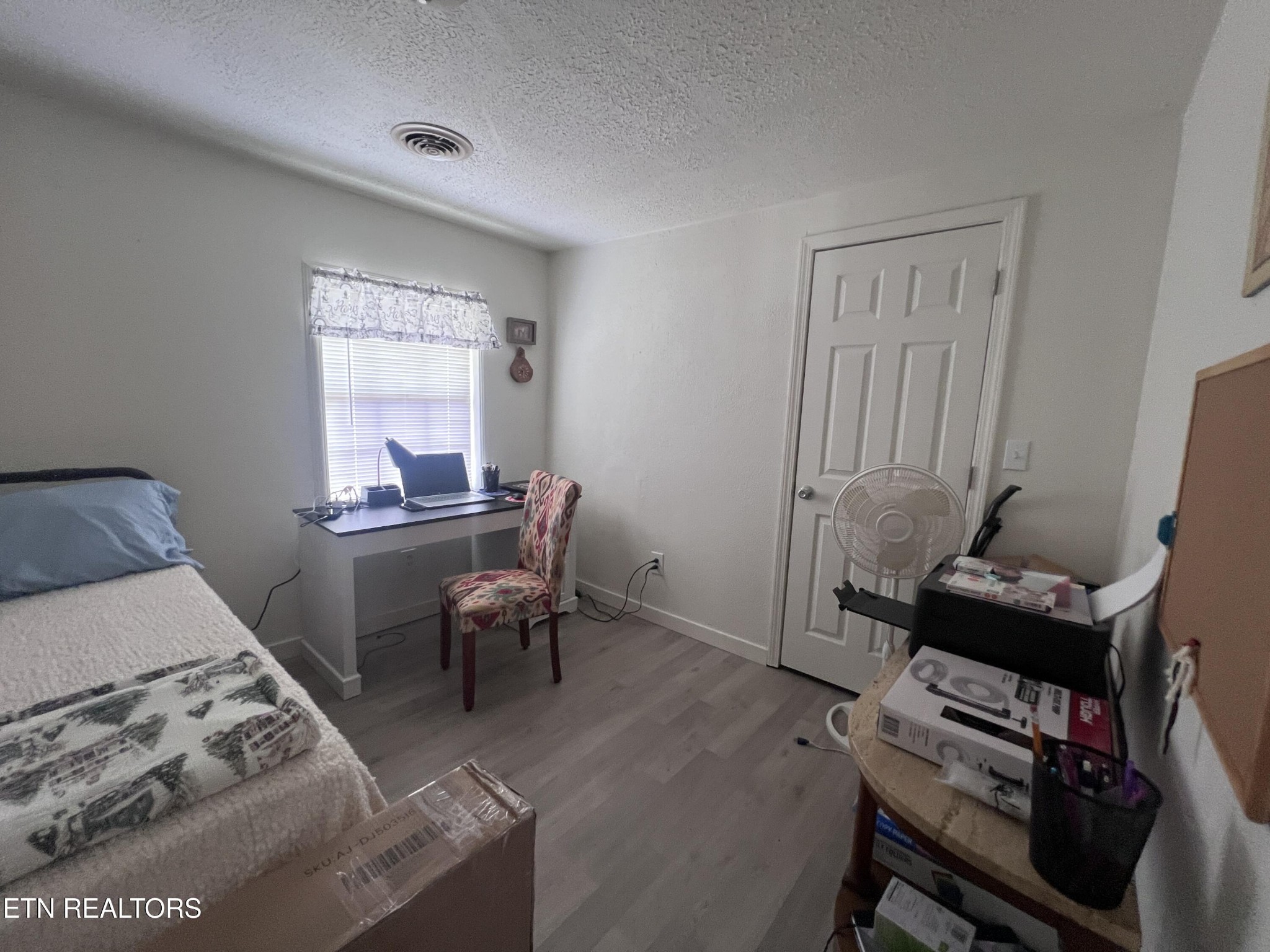 428 Patton Heights Circle Jamestown, TN 38556 - Photo 16 of 29 a room with furniture and a window