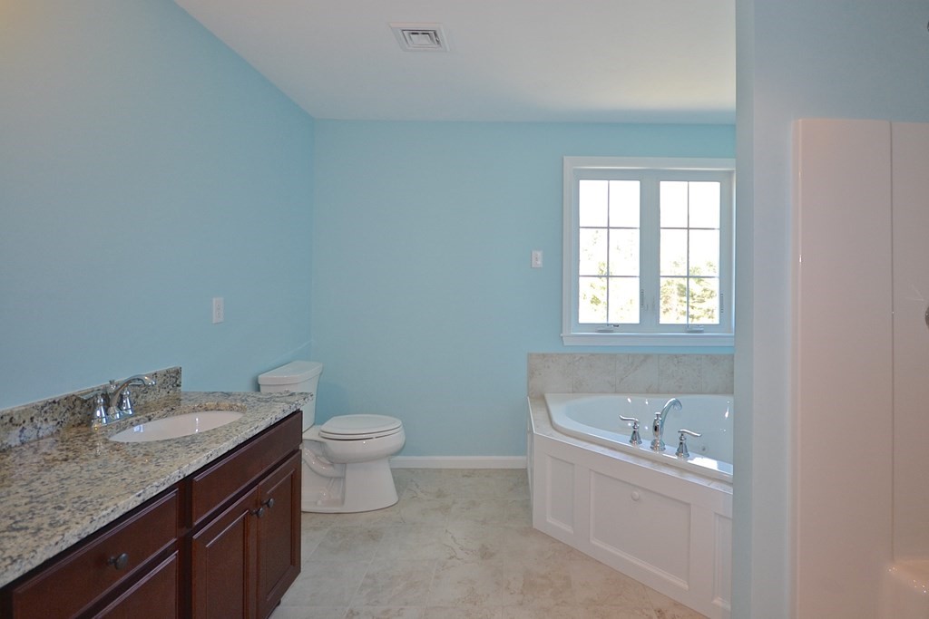 13 Horse Neck Drive Rochester, MA 02770 - Photo 8 of 11 Gallery Image 8