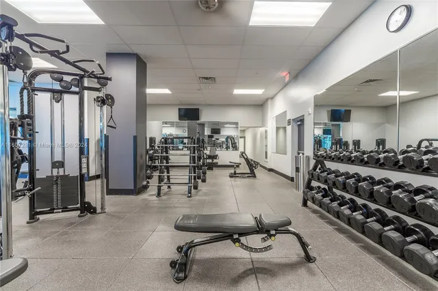 $2,400 | 2501 South Ocean Drive, Unit 303, Hollywood, FL 33019