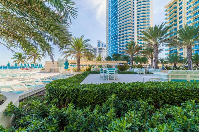 $2,400 | 2501 South Ocean Drive, Unit 303, Hollywood, FL 33019