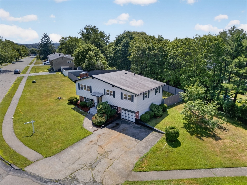 1 Eisenhower Road Peabody, MA 01960 - Photo 4 of 22