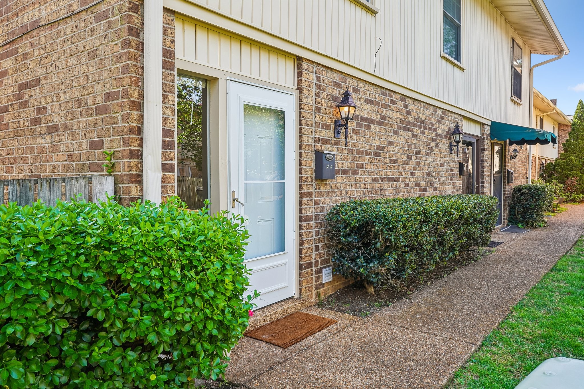2116 Hobbs Road, Unit K1 Nashville, TN 37215 - Photo 3 of 24