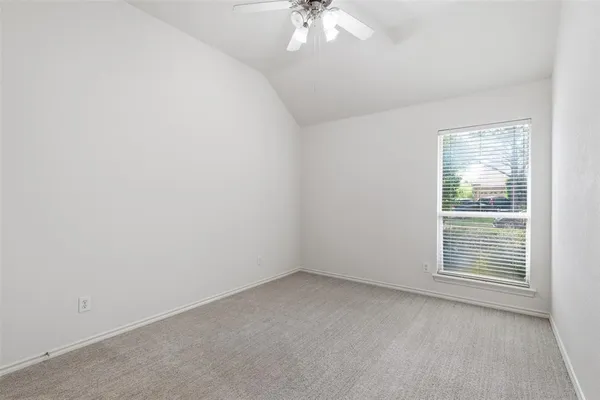 $2,800 | 6404 Parkside Drive, Arlington, TX 76001